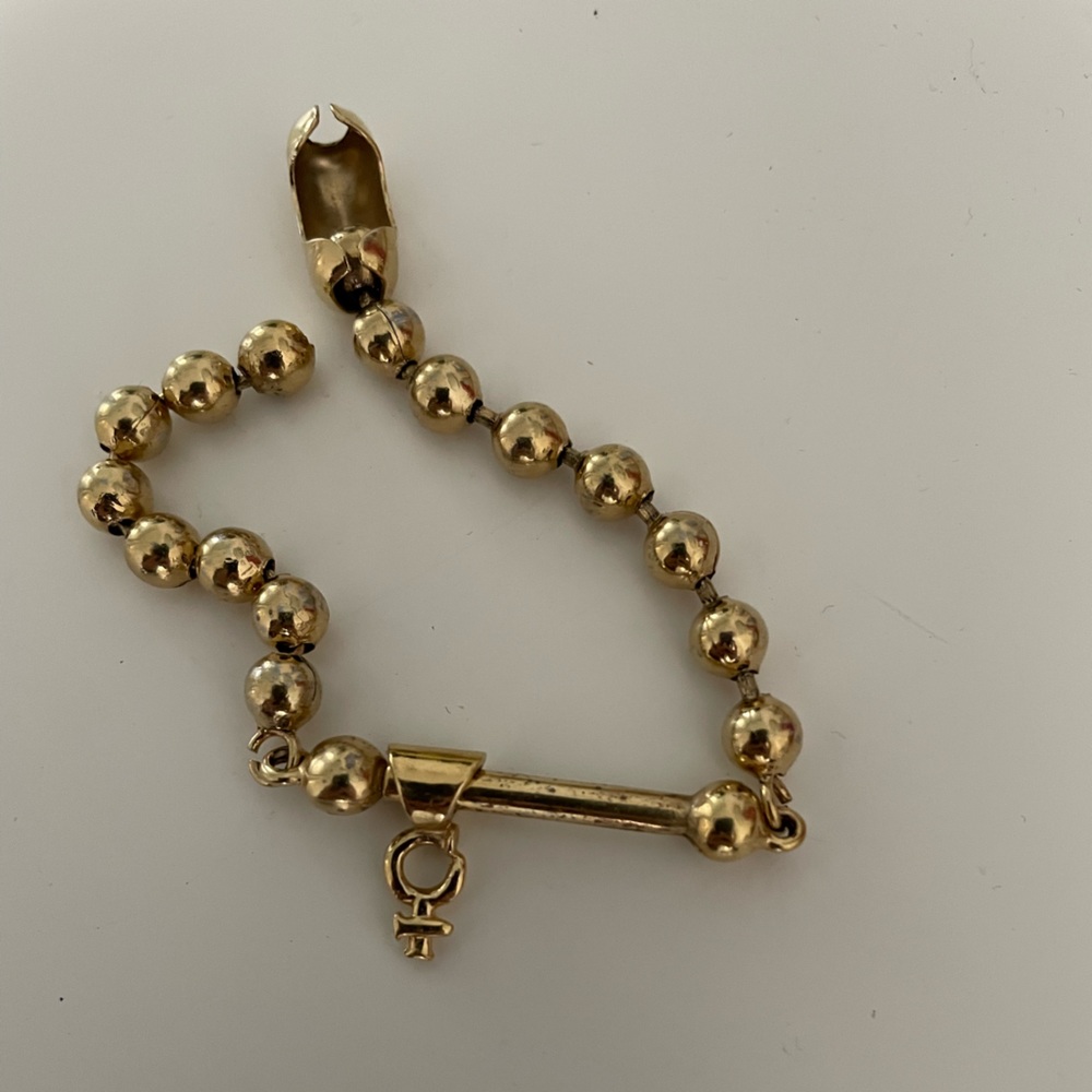Uno de 50 gold bracelet + gold charm
